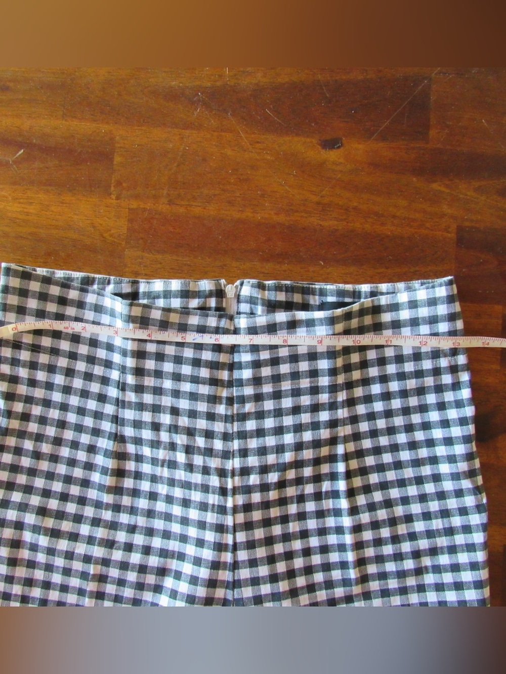 Hell Bunny Black and White Gingham Woman’s Cigarette Pants - Picture 3 of 7